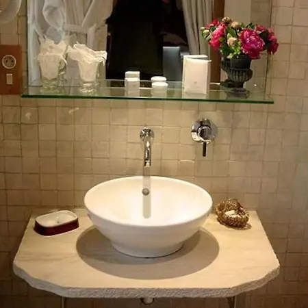 Le Moulin De Sauvage